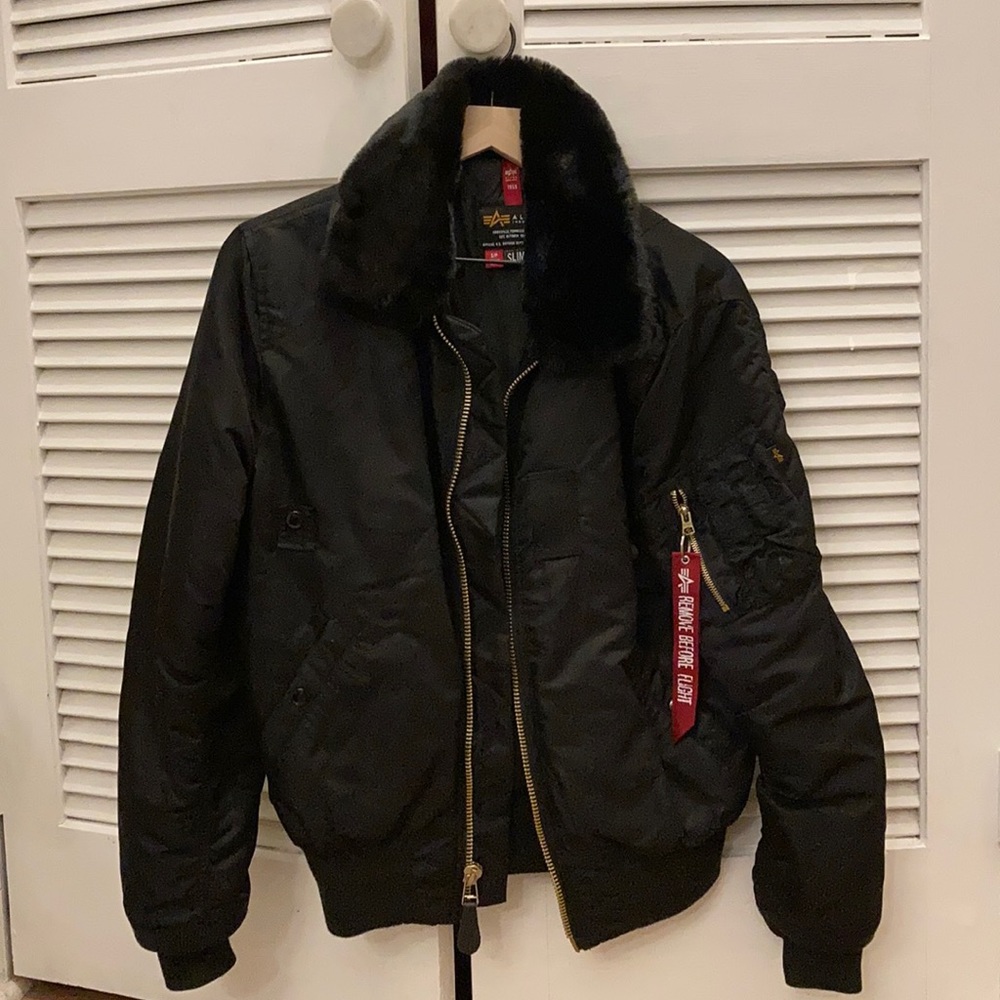 Alpha Industries B-15 bomber jacket size Small
